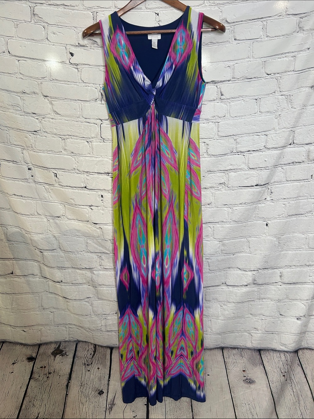 Chico’s Blue Pink Green Patterned Sleeveless V-Neck Maxi Dress Size 4